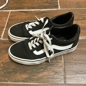 Black vans
